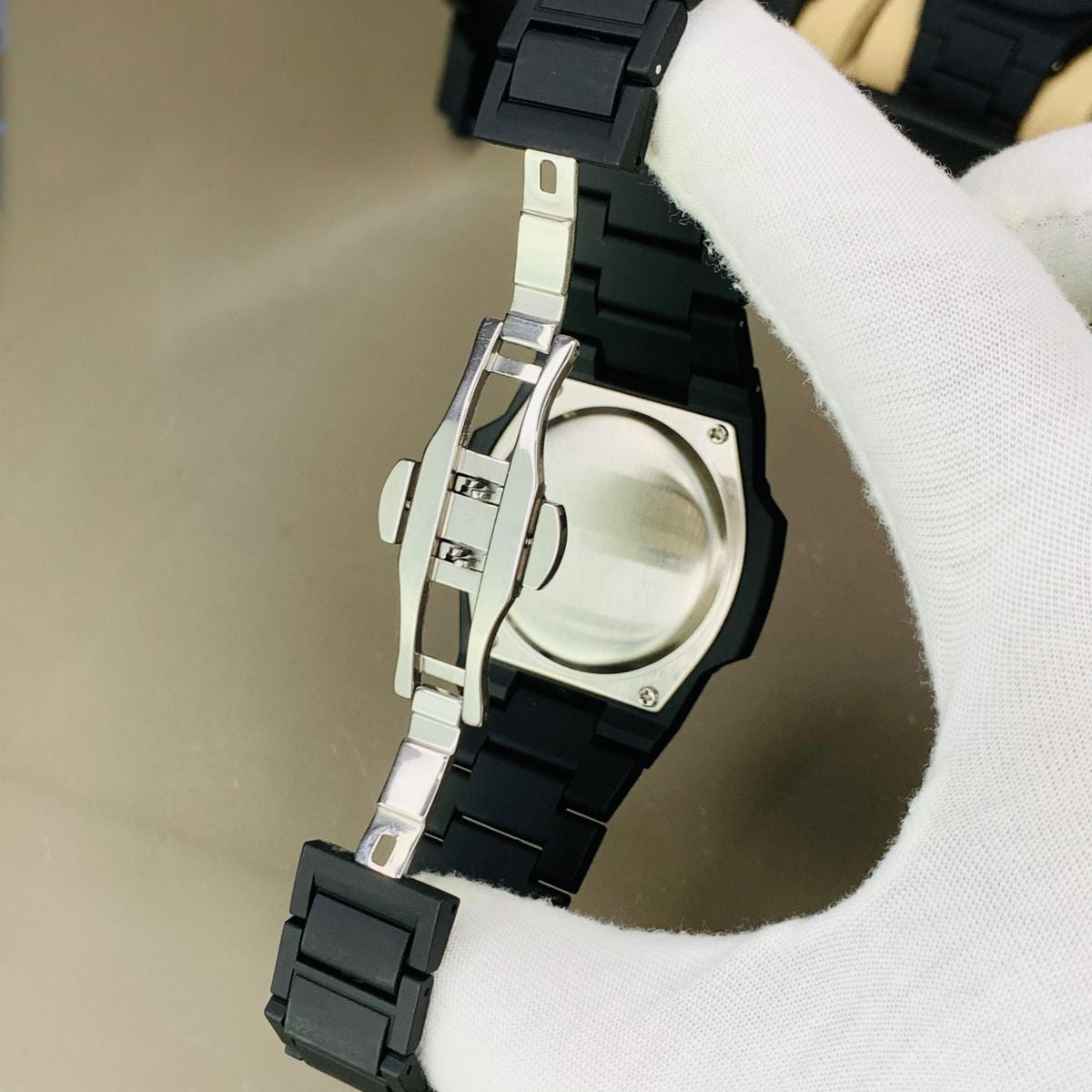 Universe Point Men’s Watch